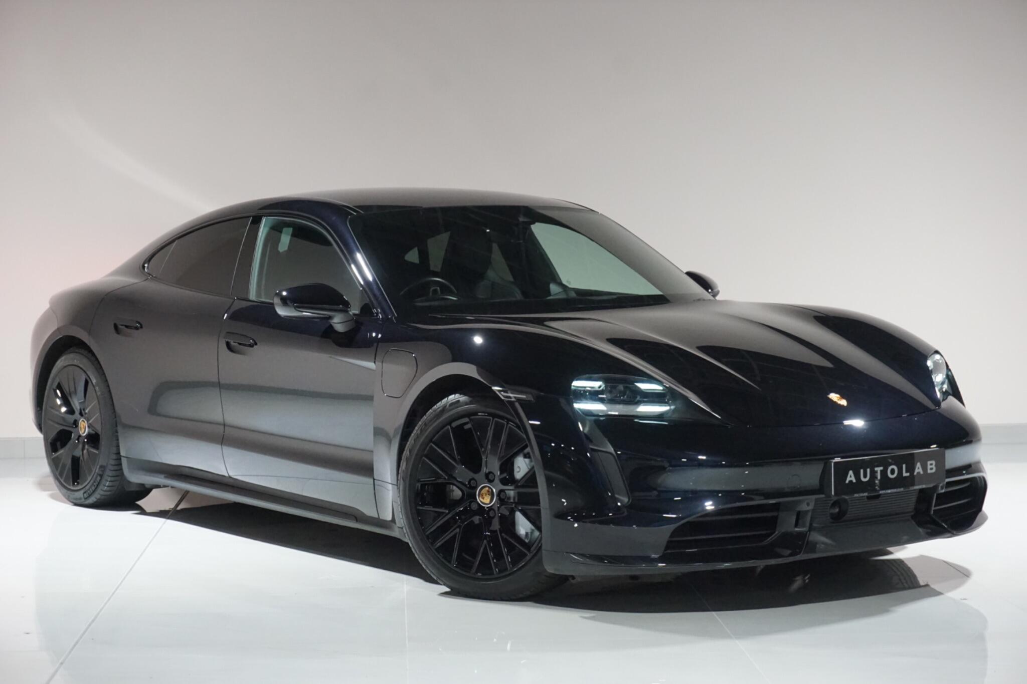 Porsche Taycan Performance Plus 93.4kWh Turbo Saloon 4dr Electric Auto 4WD (680 ps)